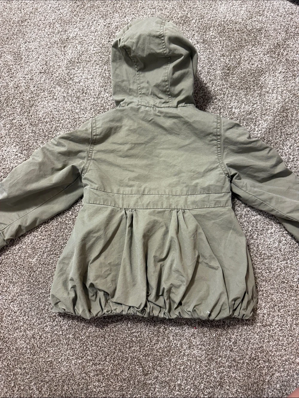 Old Navy Girls' Hooded Puffer Jacket in Olive Green